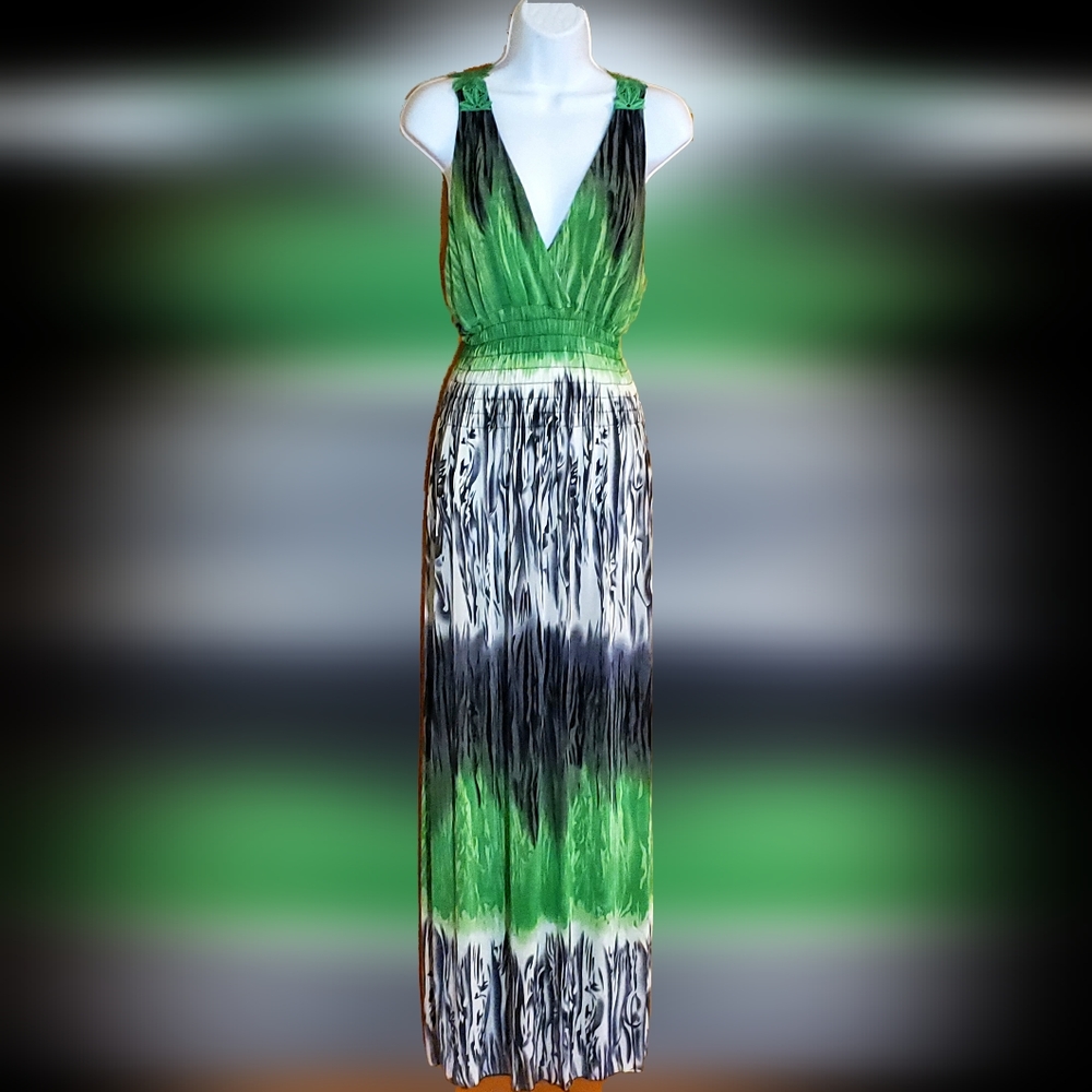 The Pot Leaf Dress Xxl
